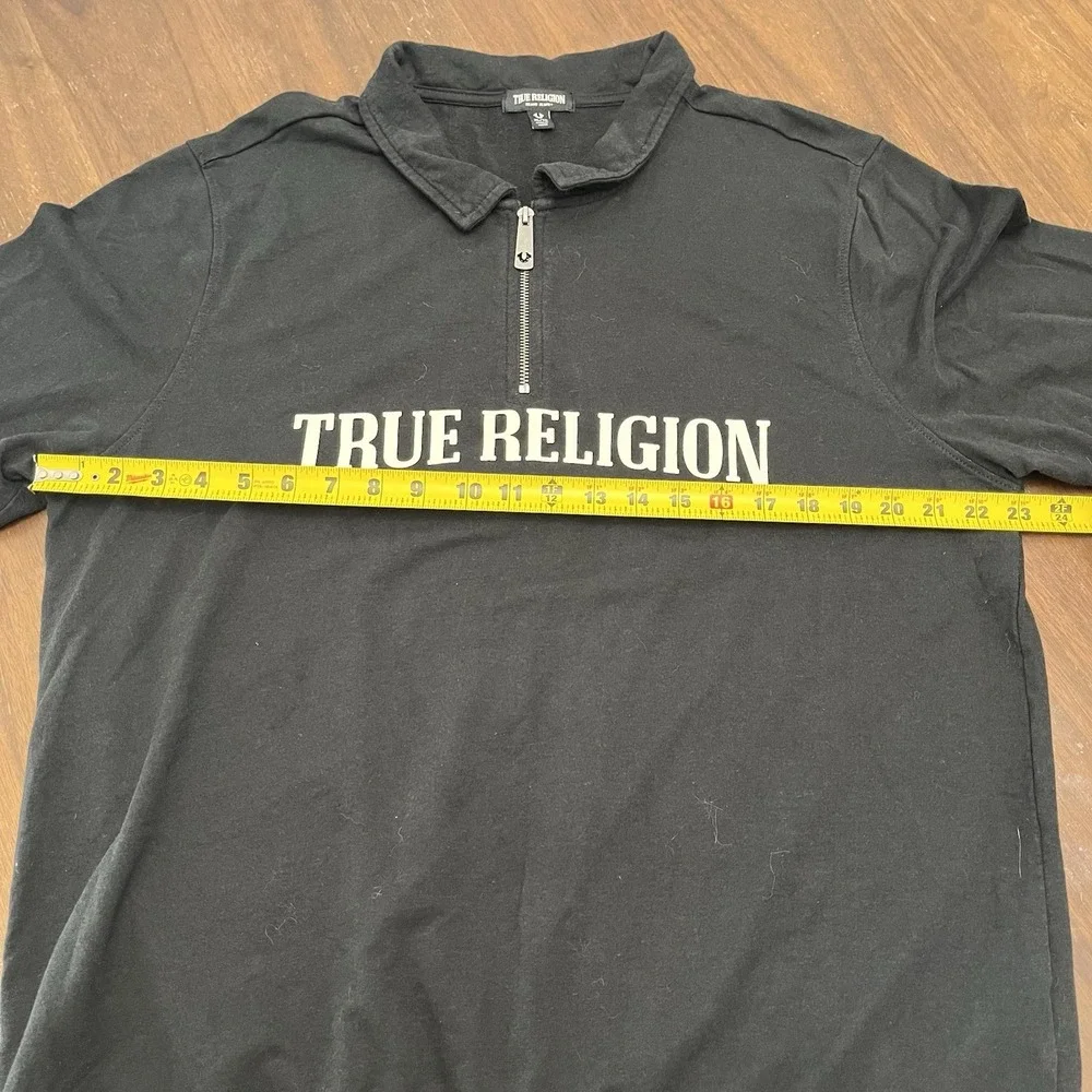 True Religion Men's XL Relaxed Mock Quarter Zip Embroidered Logo Sweater